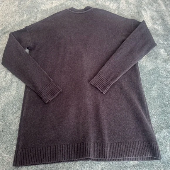 Ann Taylor Navy Blue Wool Blend Cardigan Sweater Pearl Buttons Size XS - Picture 8 of 8